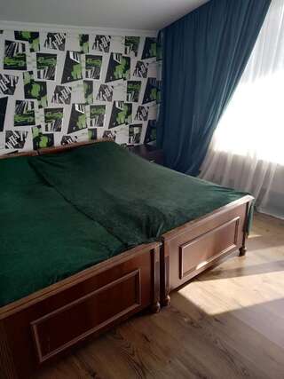 Гостевой дом Digomi Guesthouse Тбилиси Двухместный номер Делюкс с 1 кроватью (для 2 взрослых и 1 ребенка)-1